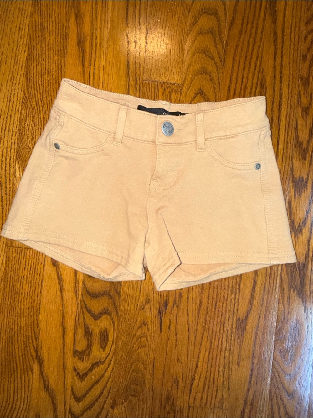 Classic Women's Tan Denim Shorts — XS